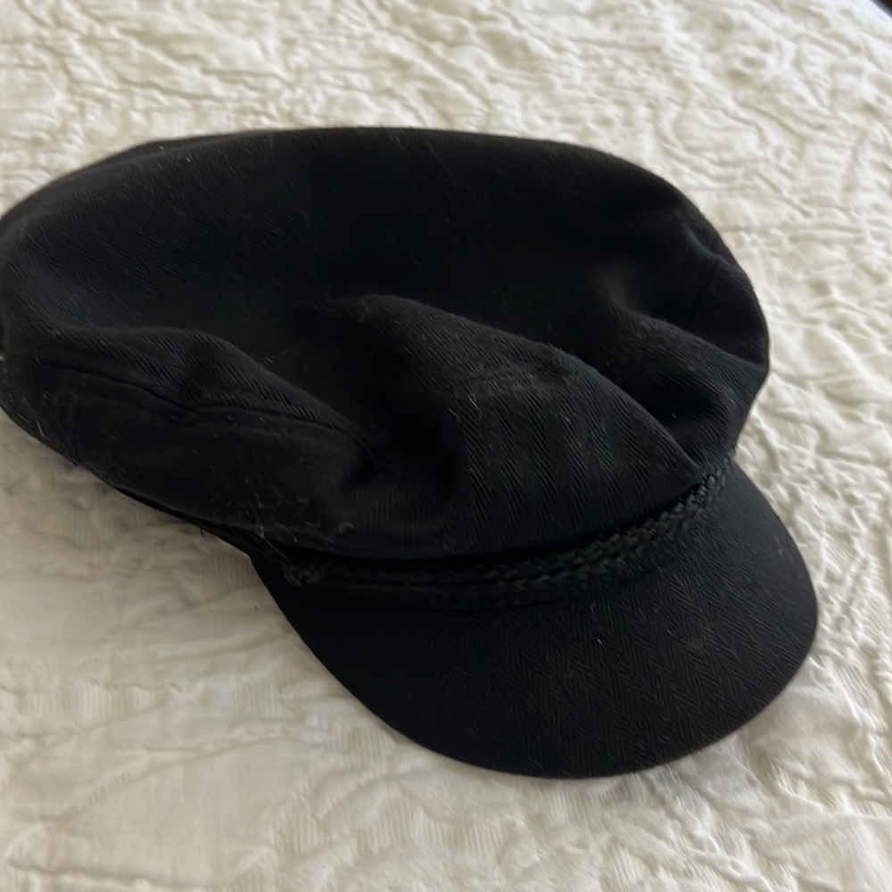 Braxton cap - Picture 2 of 2